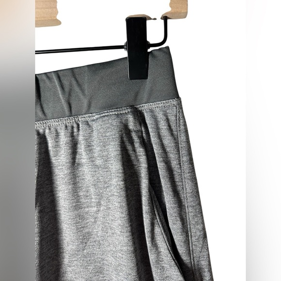 Apana Men’s Gray Athletic Training Shorts Size M - Picture 2 of 6